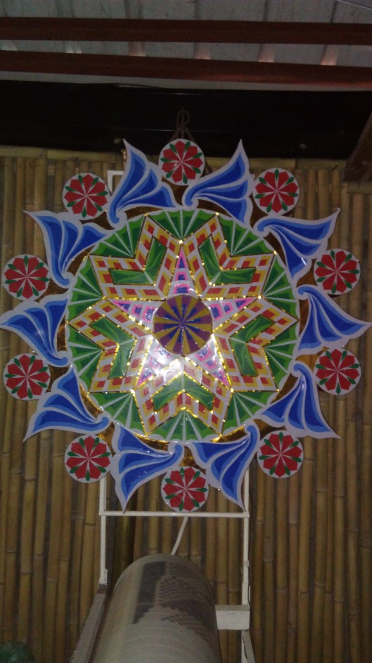 rolrens-christmas-lanterns-at-mycupoftin-com-9